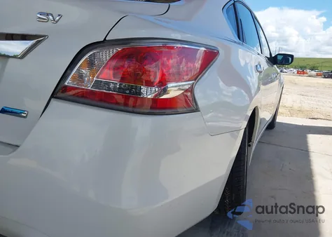 2014 Nissan Altima 2.5 Sv из США, поврежденный, VIN 1N4AL3AP4EN235641